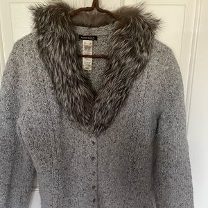 Vintage Anne Klein Sweater detachable fur collar. M Grey. merino wool/angora.